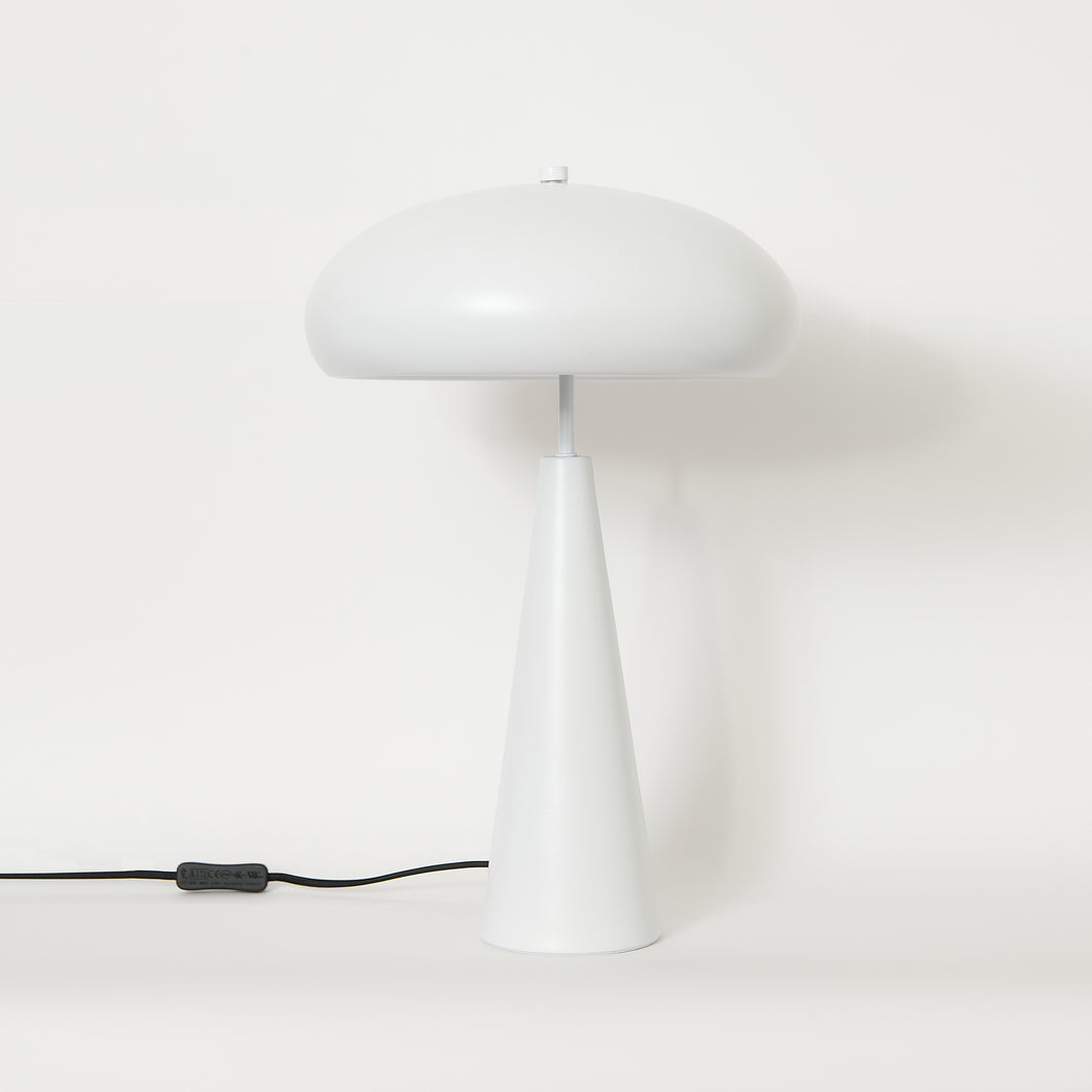 Steel Mushroom Table Lamp in White - RAYMOND by Kin