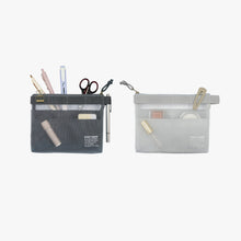 Load image into Gallery viewer, Mesh Carry Pouch - A6 Mini - Kleid Japan