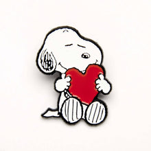 Load image into Gallery viewer, Magpie x Peanuts - I Love You - Heart vibe pin