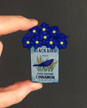 Load image into Gallery viewer, Su Owen - Vintage Flower Wooden Pin Badge-Anemones