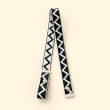 Load image into Gallery viewer, Zigzag Fabric adjustable strap for Japanese Knitted Knot Top Bags - Tokeii Knit London