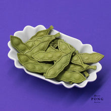 Load image into Gallery viewer, Edamame Bean handmade leather keyring by Herr PONG Berlin