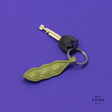 Load image into Gallery viewer, Edamame Bean handmade leather keyring by Herr PONG Berlin
