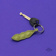 Load image into Gallery viewer, Edamame Bean handmade leather keyring by Herr PONG Berlin