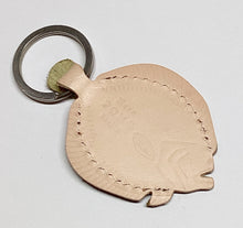 Load image into Gallery viewer, Handmade leather Turbot Fish keyring by Herr PONG Berlin
