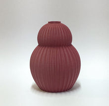 Load image into Gallery viewer, Mini Vase by Keeley Traae - Plum Purple KT14
