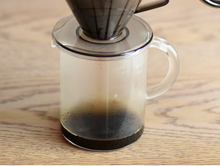 Load image into Gallery viewer, Slow Coffee Style by Kinto - coffee brewer and server jug