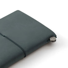 Load image into Gallery viewer, TRAVELER'S notebook - blue coloured leather starter kit - Passport Size