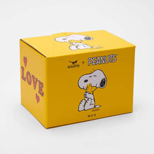 Load image into Gallery viewer, Magpie x Peanuts Love Mug