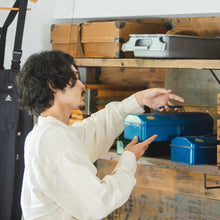 Load image into Gallery viewer, Toyo Steel Y-350 Tool Box - blue