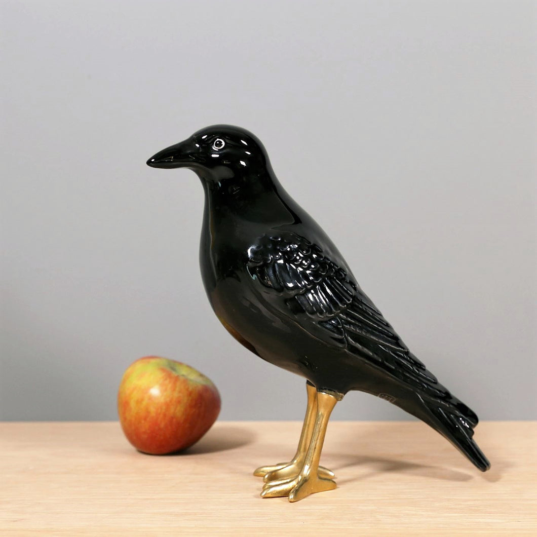 Crow by Laboratorio d'Estorias