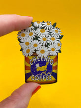 Load image into Gallery viewer, Su Owen - Summer Tin Pin Wooden Brooch - Daisy
