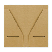 Load image into Gallery viewer, TRAVELER&#39;S Company notebook refill 020 - 2 Pocket Kraft Paper Folder - Regular size
