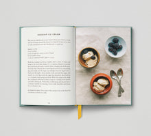 Load image into Gallery viewer, The Urban Forager:  Find and Cook Wild Food in the City - Wross Lawrence - Hoxton Mini Press
