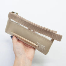 Load image into Gallery viewer, Mesh Carry Pouch - Pen Case - Kleid Japan
