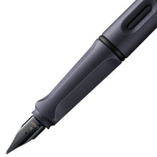 Load image into Gallery viewer, LAMY Safari - Fountain Pen - Medium Nib
