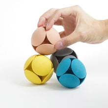 Load image into Gallery viewer, Eraser Ball - multifunctional desk tool - HMM

