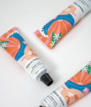 Load image into Gallery viewer, LONGE CÔTE - scented moisturising hand cream by Maison Matine. 30 ml
