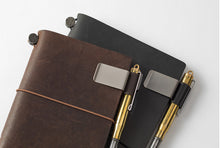 Load image into Gallery viewer, TRAVELER&#39;S Company notebook refill 016 - Penholder, Medium Size - Olive

