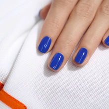 Load image into Gallery viewer, Manucurist Paris &quot;Green&quot; Nail Polish - Ultramarine

