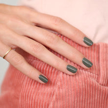 Load image into Gallery viewer, Manucurist Paris &quot;Green&quot; Nail Polish - Khaki
