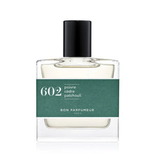 Load image into Gallery viewer, Bon Parfumeur Eau de Parfum 602: pepper, cedar and patchouli - a peppery cedar. 30ml / 1fl.oz.
