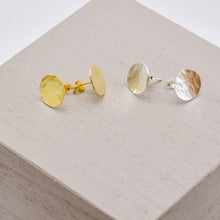 Load image into Gallery viewer, Minimal Hammered Circle Stud Gold Plated Earrings, Hop Skip Flutter
