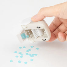 Load image into Gallery viewer, Midori MD Mini Cleaner II / Desk Sweeper.  Rounded

